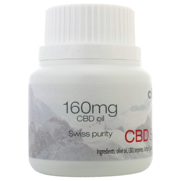 En flaske Cibdol CBD softgel kapsler (60 stk – 6,4 mg) med et bjerg i baggrunden.
